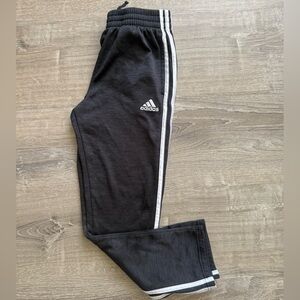 Boys Adidas Charcoal Gray Joggers with White Stripes Sz M 10/12
